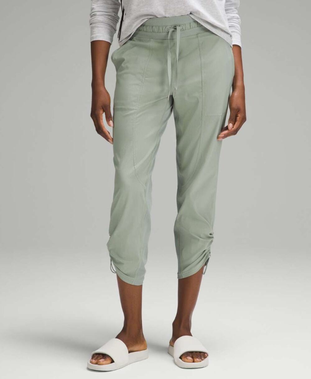 Lululemon Dance Studio Mid-Rise Cropped Pant Palm Court Size 2